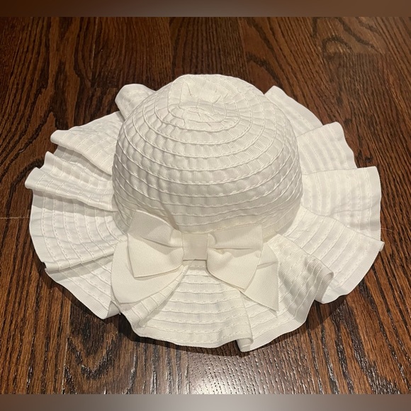 Janie and Jack Other - Janie and Jack White Hat baby girl size 3-6 months NWT